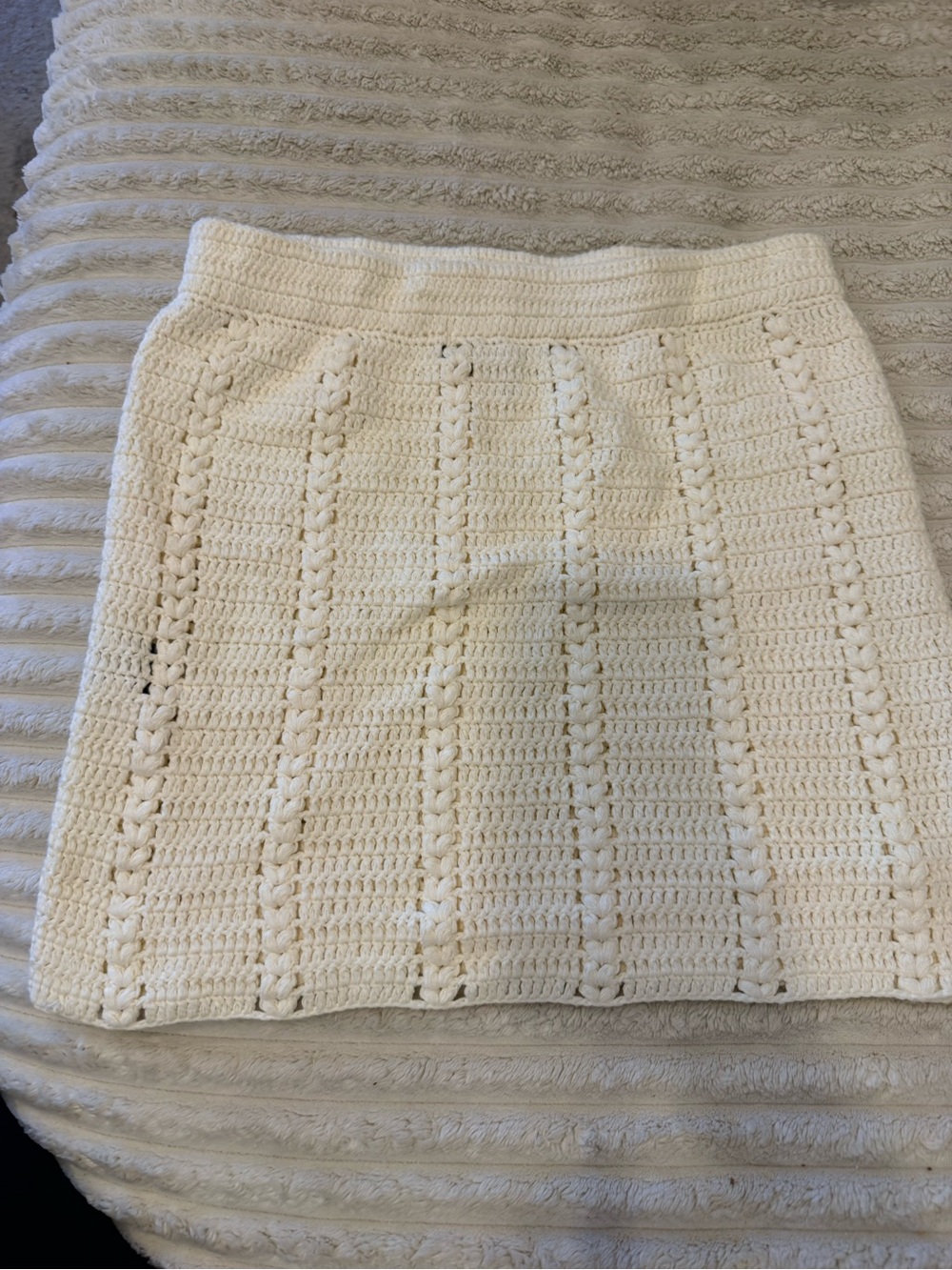 House of Harlow 1960 Cream Crochet Mini Skirt